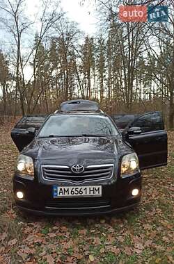 Универсал Toyota Avensis 2007 в Коростене