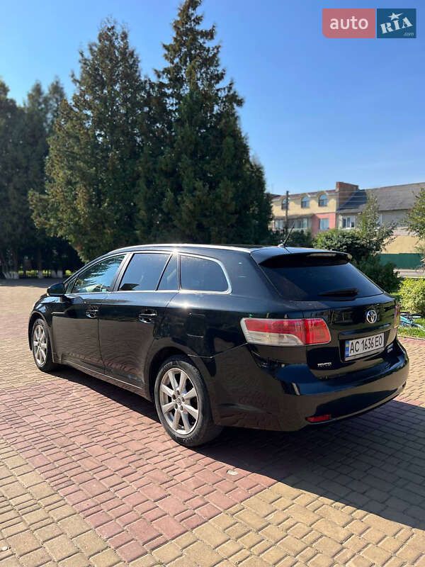 Универсал Toyota Avensis 2009 в Луцке