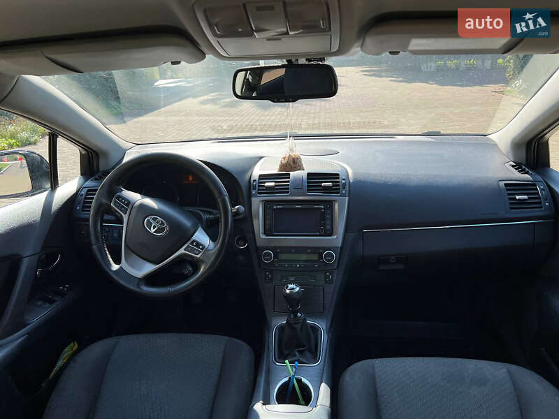 Универсал Toyota Avensis 2009 в Луцке