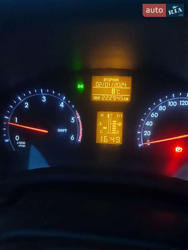 Універсал Toyota Avensis 2013 в Ізмаїлі