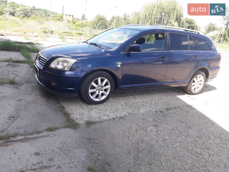 Універсал Toyota Avensis 2005 в 