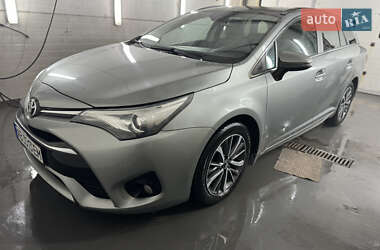 Toyota Avensis 2016