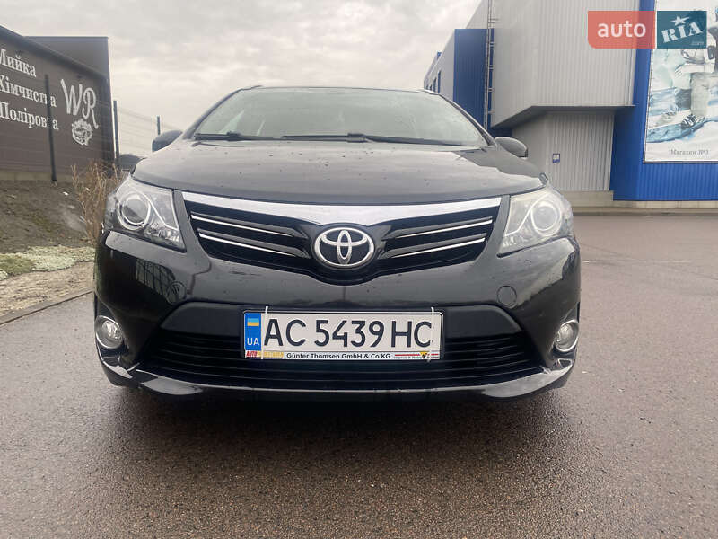 Універсал Toyota Avensis 2012 в Ковелі