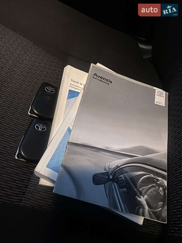 Універсал Toyota Avensis 2012 в Ковелі