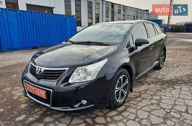 Универсал Toyota Avensis 2011 в Полтаве