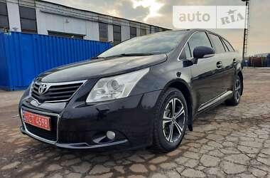 Универсал Toyota Avensis 2011 в Полтаве