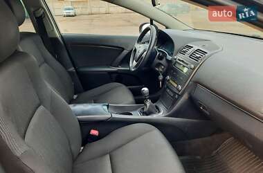 Универсал Toyota Avensis 2011 в Полтаве