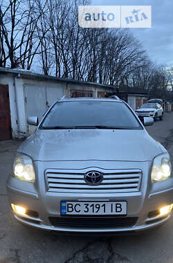 Универсал Toyota Avensis 2003 в Львове