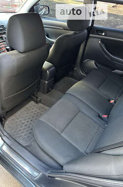 Универсал Toyota Avensis 2006 в 