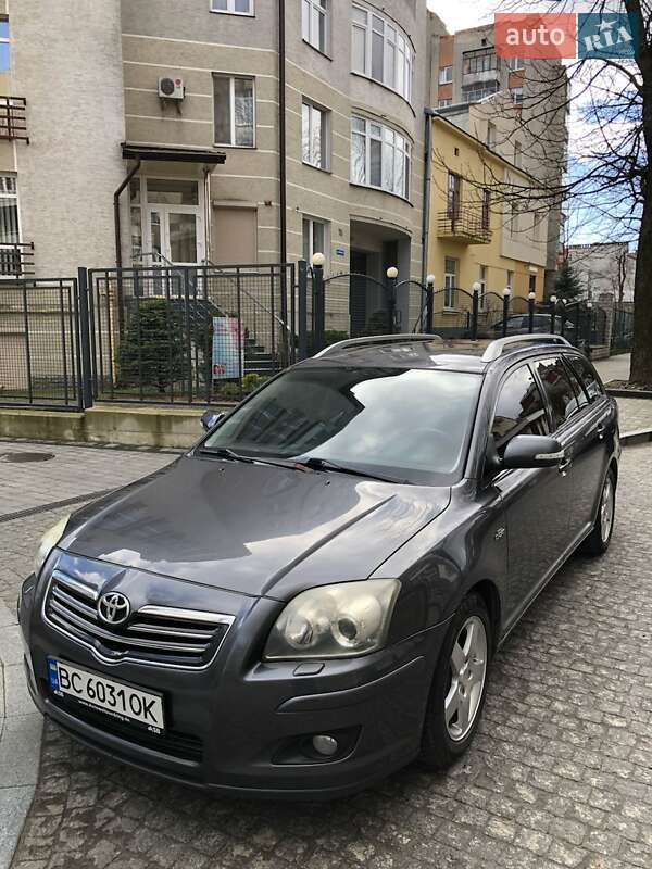 Універсал Toyota Avensis 2006 в Львові