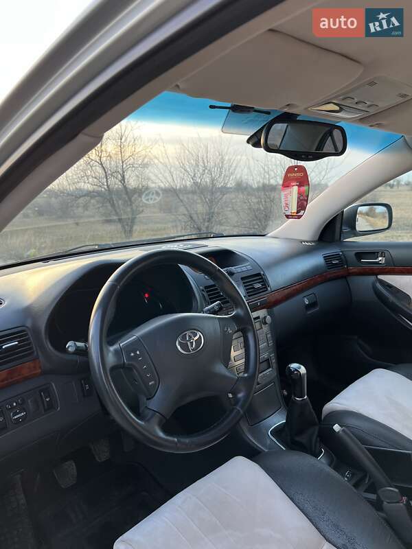 Седан Toyota Avensis 2003 в Болграде фото 8 Седан Toyota Avensis 2003 в Болграде