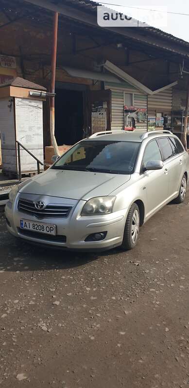 Універсал Toyota Avensis 2008 в Києві