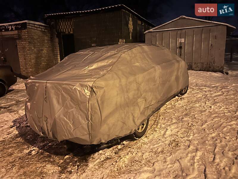 Седан Toyota Avensis 2011 в Харькове