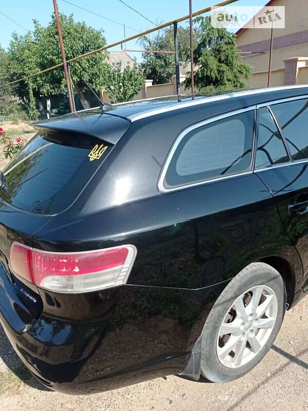 Универсал Toyota Avensis 2008 в Беляевке