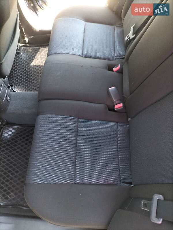 Універсал Toyota Avensis 2008 в Володимирі фото 6 Універсал Toyota Avensis 2008 в Володимирі