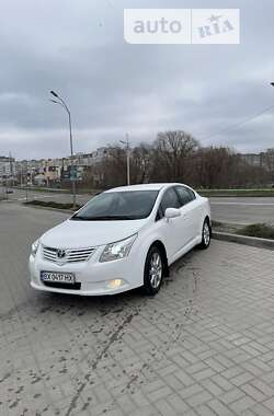 Седан Toyota Avensis 2009 в Хмельницком