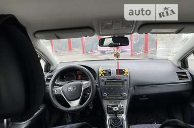 Седан Toyota Avensis 2009 в Хмельницькому