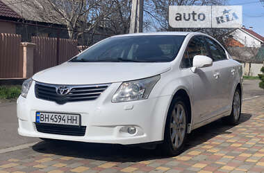 Седан Toyota Avensis 2012 в Миколаєві