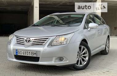 Toyota Avensis 2010