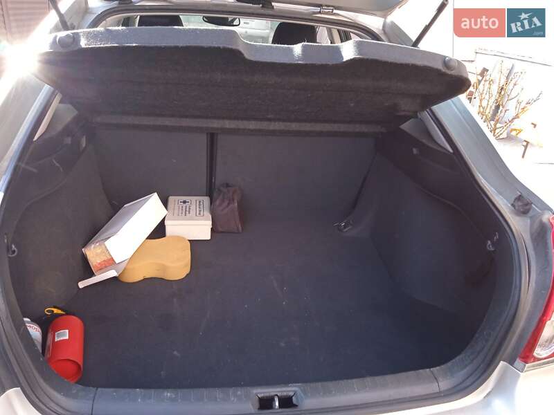 Лифтбек Toyota Avensis 2008 в Хмельницком фото 9 Лифтбек Toyota Avensis 2008 в Хмельницком