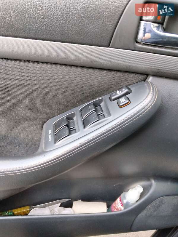 Универсал Toyota Avensis 2008 в Шептицькому