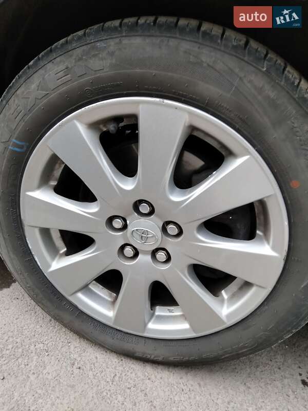 Универсал Toyota Avensis 2008 в Шептицькому