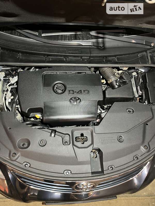 Универсал Toyota Avensis 2010 в Харькове