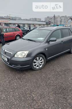 Універсал Toyota Avensis 2006 в Черкасах