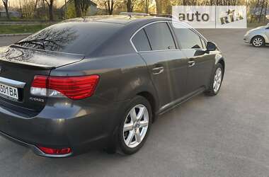 Седан Toyota Avensis 2013 в Чернигове