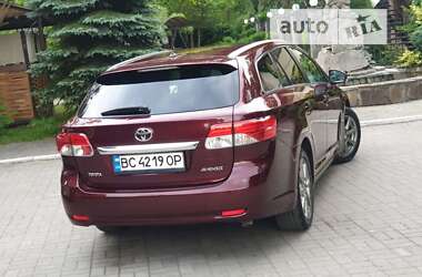 Универсал Toyota Avensis 2012 в Дрогобыче