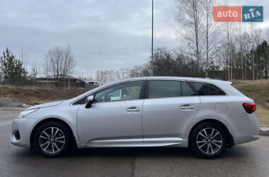 Toyota Avensis 2016