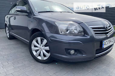 Седан Toyota Avensis 2007 в Луцке