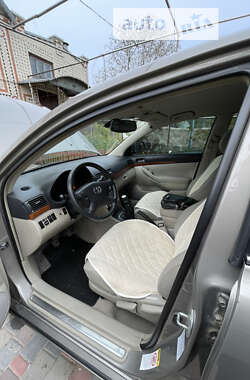 Седан Toyota Avensis 2007 в Староконстантинове