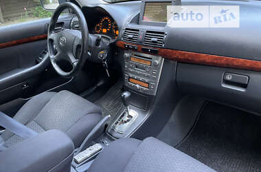 Универсал Toyota Avensis 2006 в Калуше