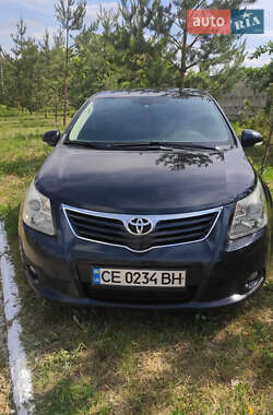 Седан Toyota Avensis 2010 в Новоднестровске