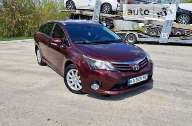 Универсал Toyota Avensis 2013 в Киеве