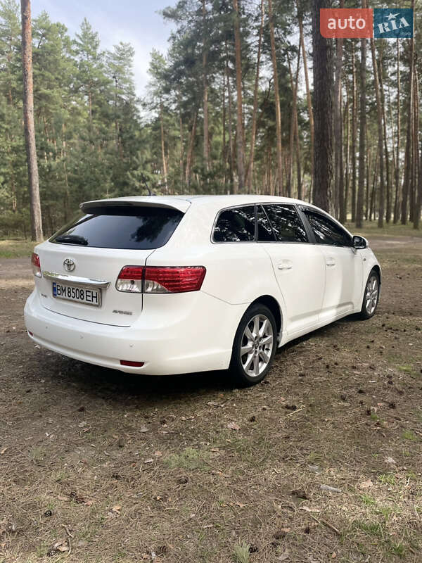 Универсал Toyota Avensis 2012 в Краматорске