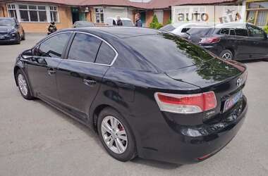 Седан Toyota Avensis 2011 в Києві