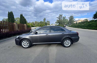 Седан Toyota Avensis 2008 в Днепре