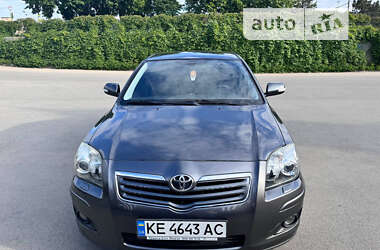 Седан Toyota Avensis 2008 в Днепре