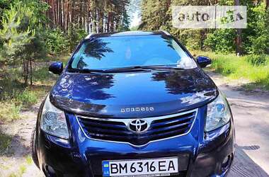 Универсал Toyota Avensis 2009 в Лебедине