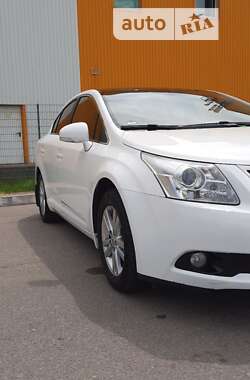 Седан Toyota Avensis 2011 в Запорожье