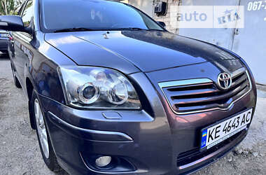 Седан Toyota Avensis 2008 в Дніпрі