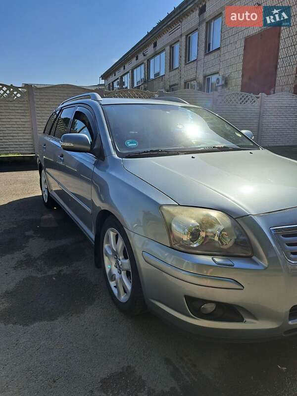 Универсал Toyota Avensis 2008 в Подольске