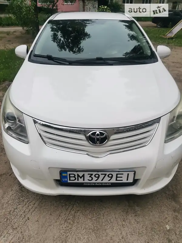 Toyota Avensis 2010