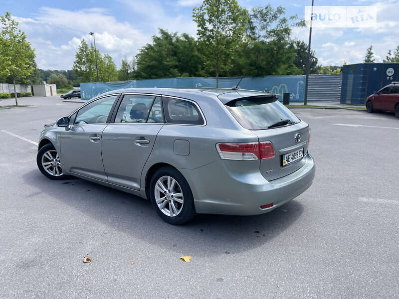 Універсал Toyota Avensis 2011 в Дніпрі фото 4 Універсал Toyota Avensis 2011 в Дніпрі