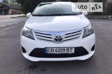 Універсал Toyota Avensis 2012 в Чернігові