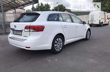 Універсал Toyota Avensis 2012 в Чернігові