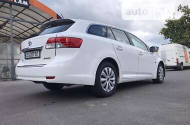 Універсал Toyota Avensis 2012 в Чернігові