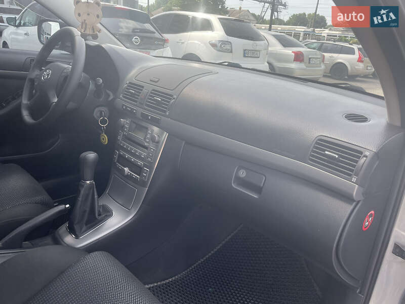 Седан Toyota Avensis 2007 в Виннице фото 19 Седан Toyota Avensis 2007 в Виннице